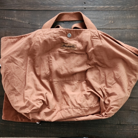 Free People NWOT Large MEGA Corduroy Tote - Picture 12 of 16